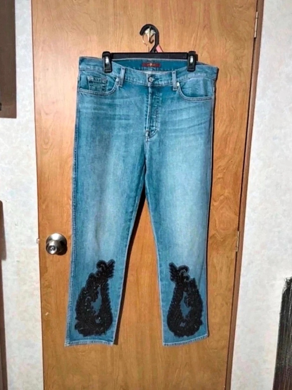 7 for all mankind Embellished Straight Leg Jeans in Blue Waist 32 Like New